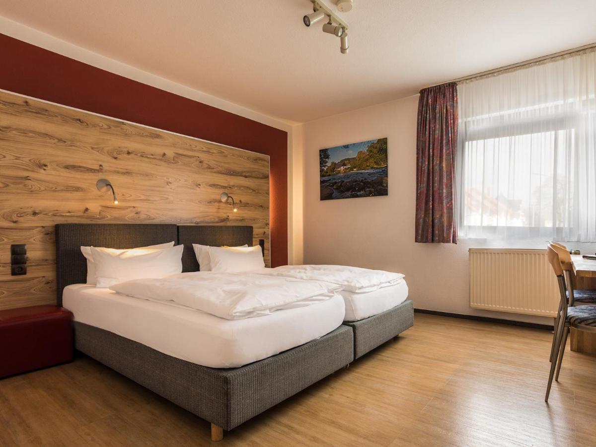 Hotel & Wirtshaus Hansen Bergisch Gladbach Eksteriør billede